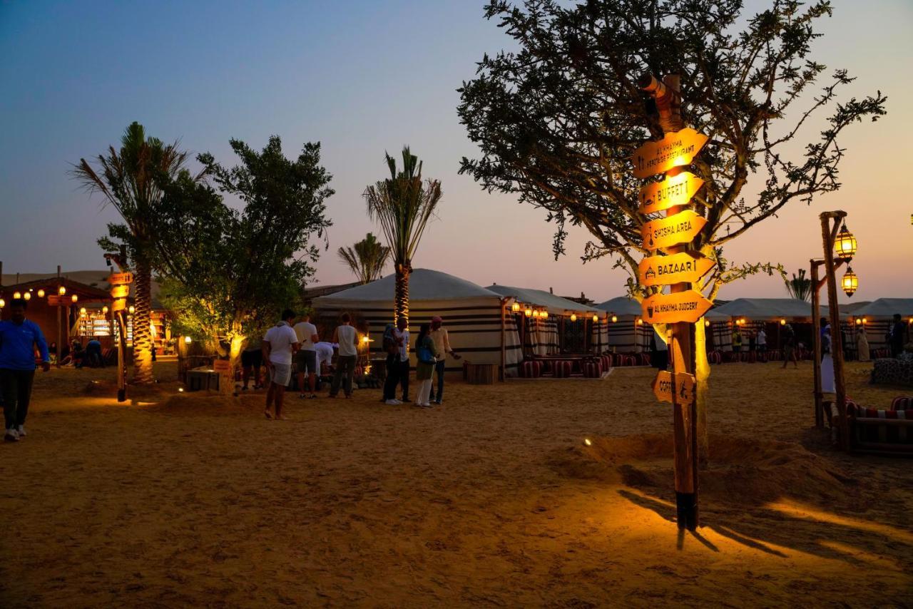 Готель Al Khayma Camp "Elite Glamping & Dining In Experience" Hunaywah Екстер'єр фото