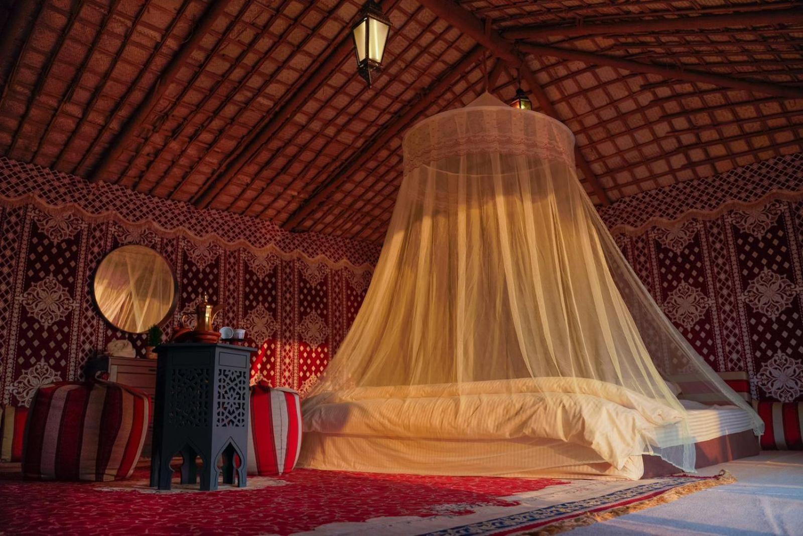 Готель Al Khayma Camp "Elite Glamping & Dining In Experience" Hunaywah Екстер'єр фото